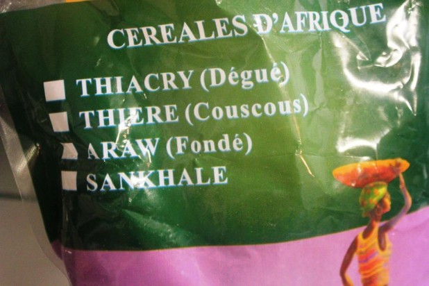 Le Dégué (Semoule de mil au lait caillé) dessert sénégalais 