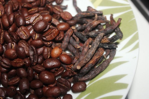 Caf Ef Bf Bd En Grain Arabica Ou Robusta Caf Ef Bf Bd En Grain Arabica Ou Robusta