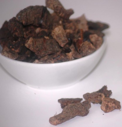 l’Esesè: fruit du Tetrapleura tetraptera