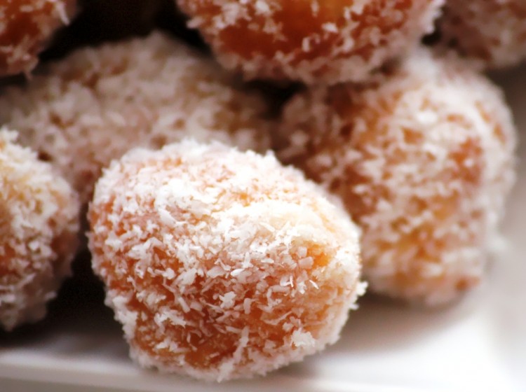 Beignets de farine Libyens (Ugmet El Qadi)
