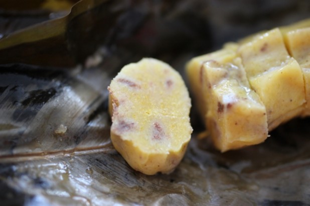 Le Nkonda (pain de manioc à la pâte d’arachide) 