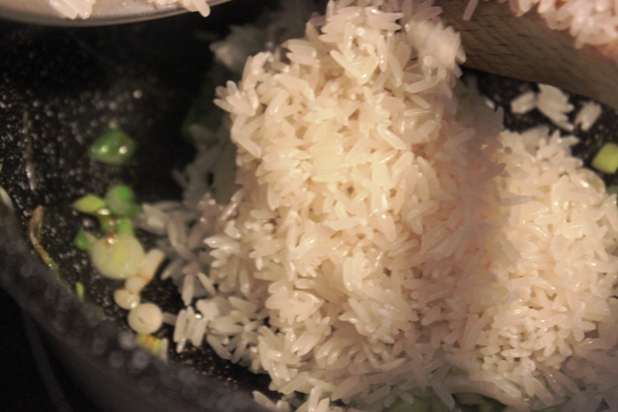 riz sauté au poulet et champignons