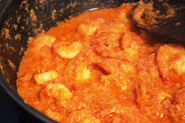 crevettes sautées njansan et huile de coco