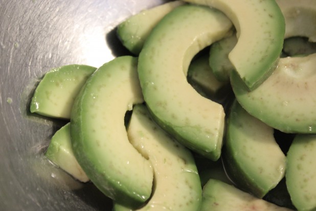 salade exotique avocat, pamplemousse et fruit de la passion 