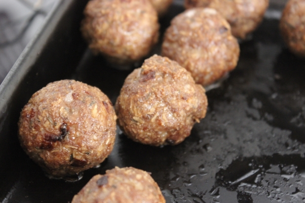 boulettes de sanglier à la noix de coco 
