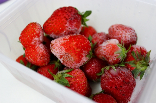 glace au yaourt à la fraise et fruit de la passion