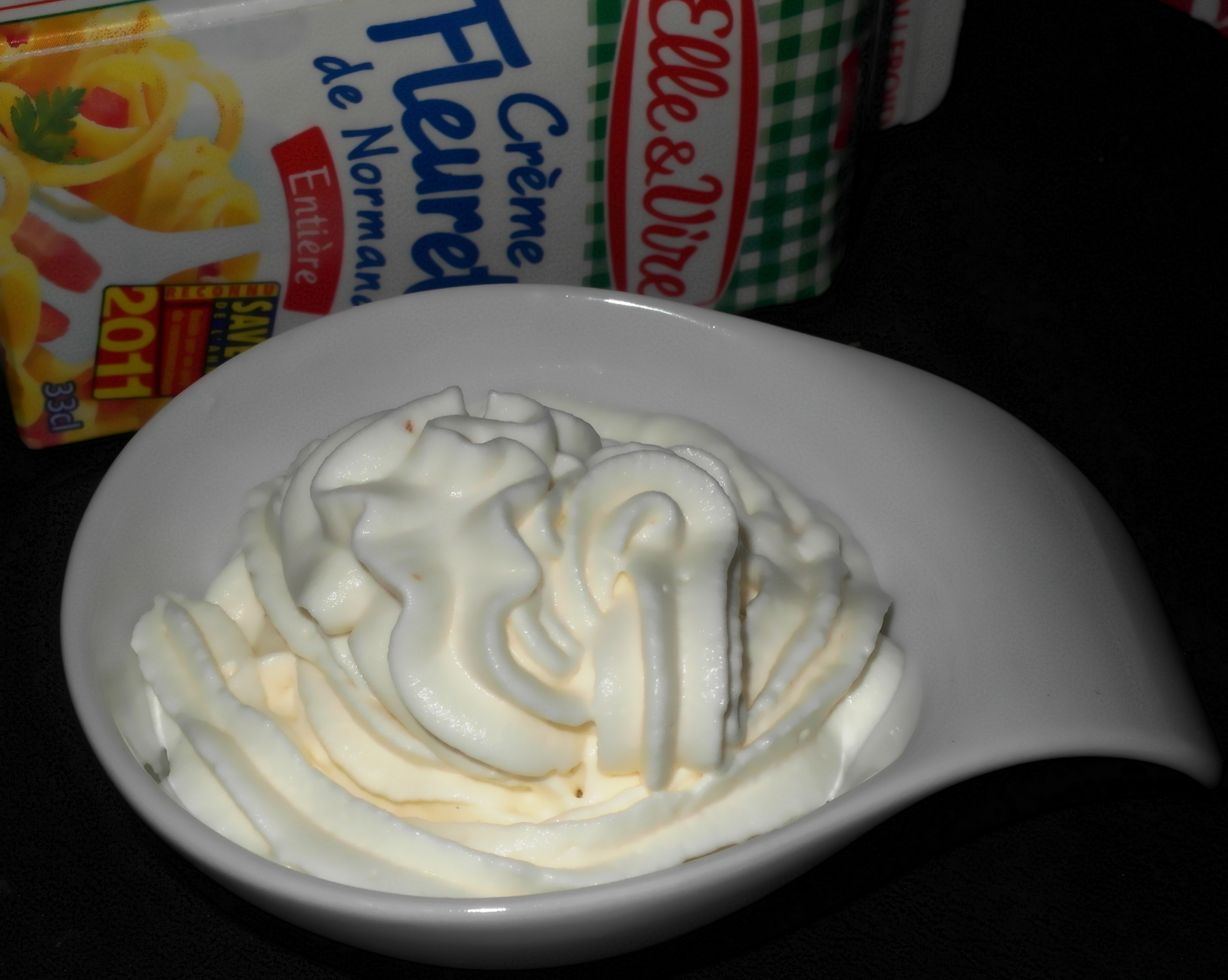 La Crème Chantilly maison Alice Pégie Cuisine La Crème Chantilly maison Alice Pégie Cuisine