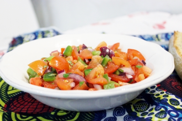 Crevettes-sautées-et-Salsa-de-tomates