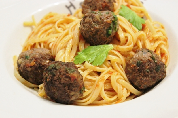 spaghettis-et-boulettes-de-viande