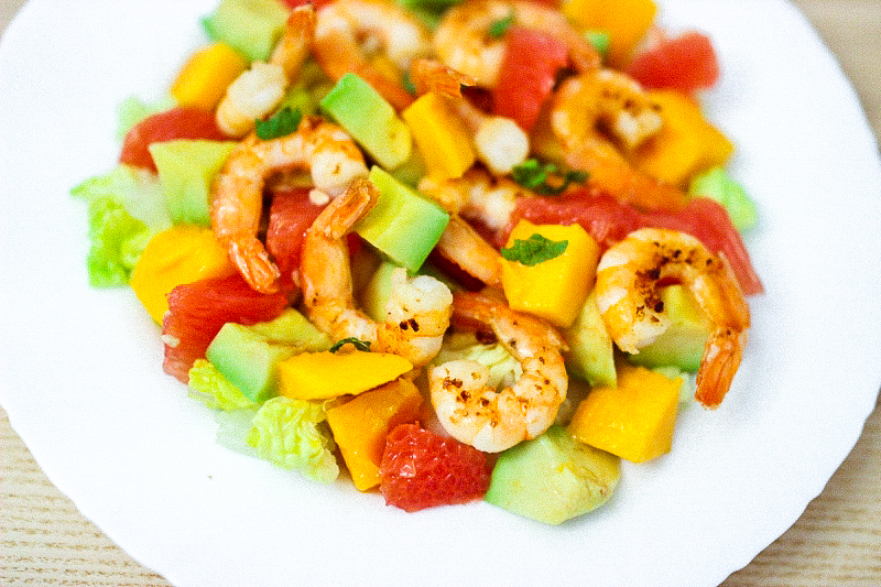 Salade de crevettes à la Mangue & Pamplemousse 