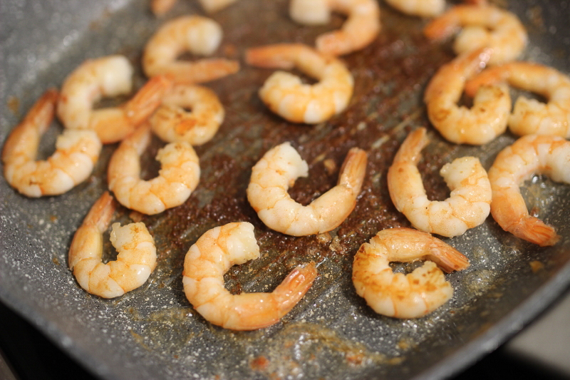 Salade de crevettes à la Mangue & Pamplemousse 