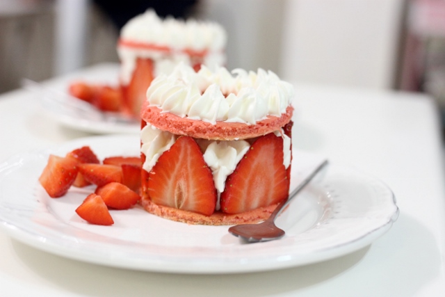 Gateau Aux Fraises Pour La Journee De La Femme Alice Pegie Cuisine