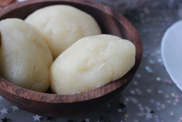 le-water-fufu-fufu-de-manioc-frais-alice-p-gie-cuisine