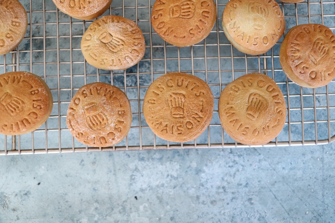 sablés à la vanille et sirop de bissap