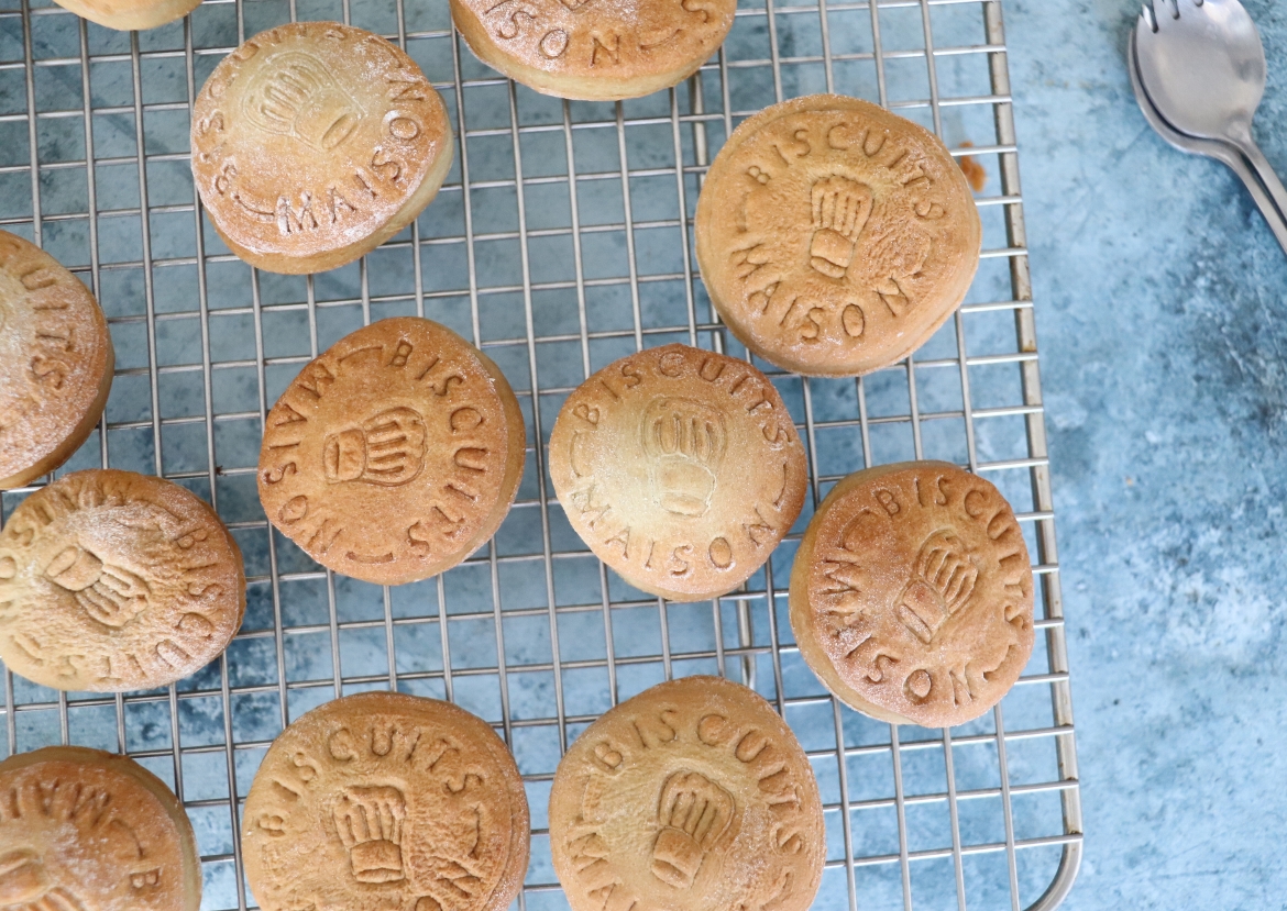 sablés à la vanille et sirop de bissap