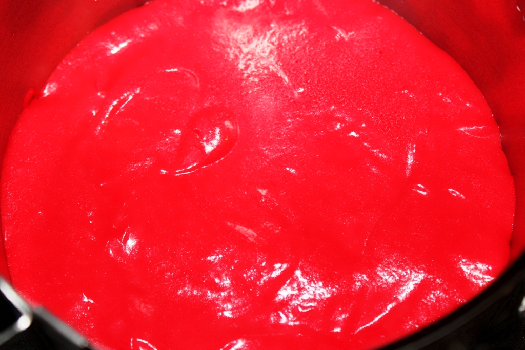 pâte à gateau rouge