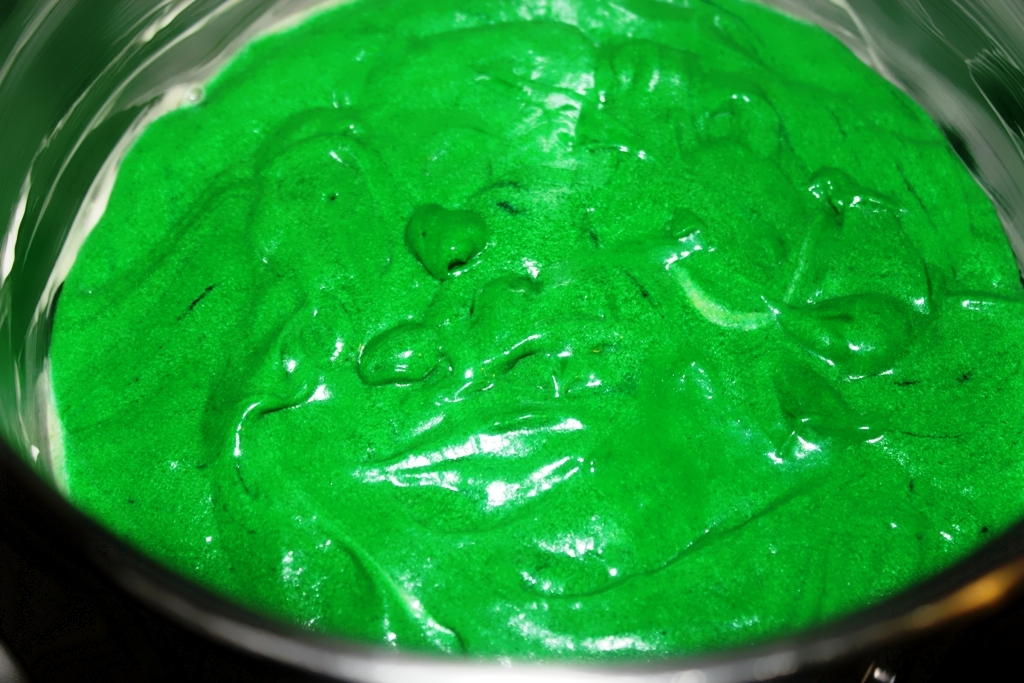 pâte à gateau verte